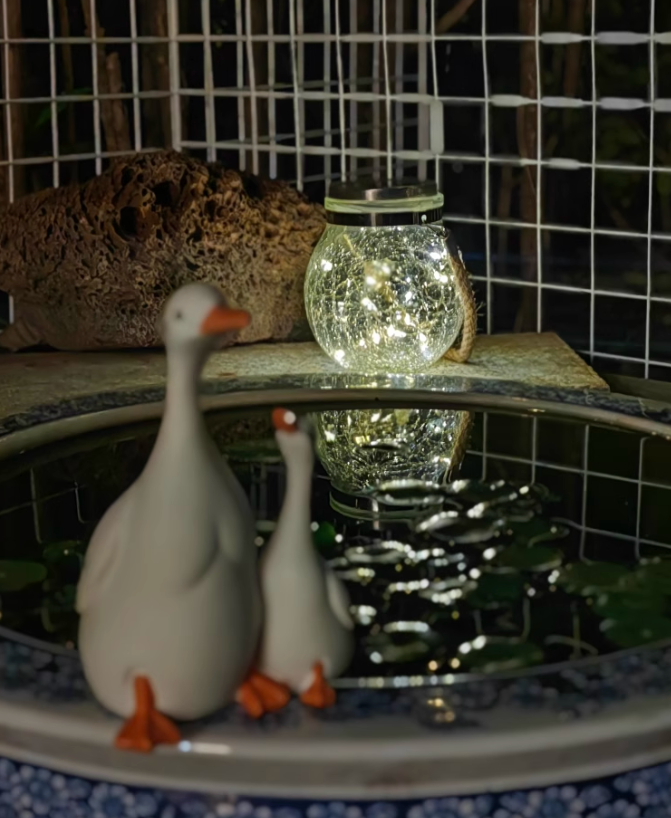 Kohtaamme runollista yötä! Ambience Small Light valaisee mikroromanttisen kulman